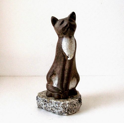 Magonis Daga Sculpture