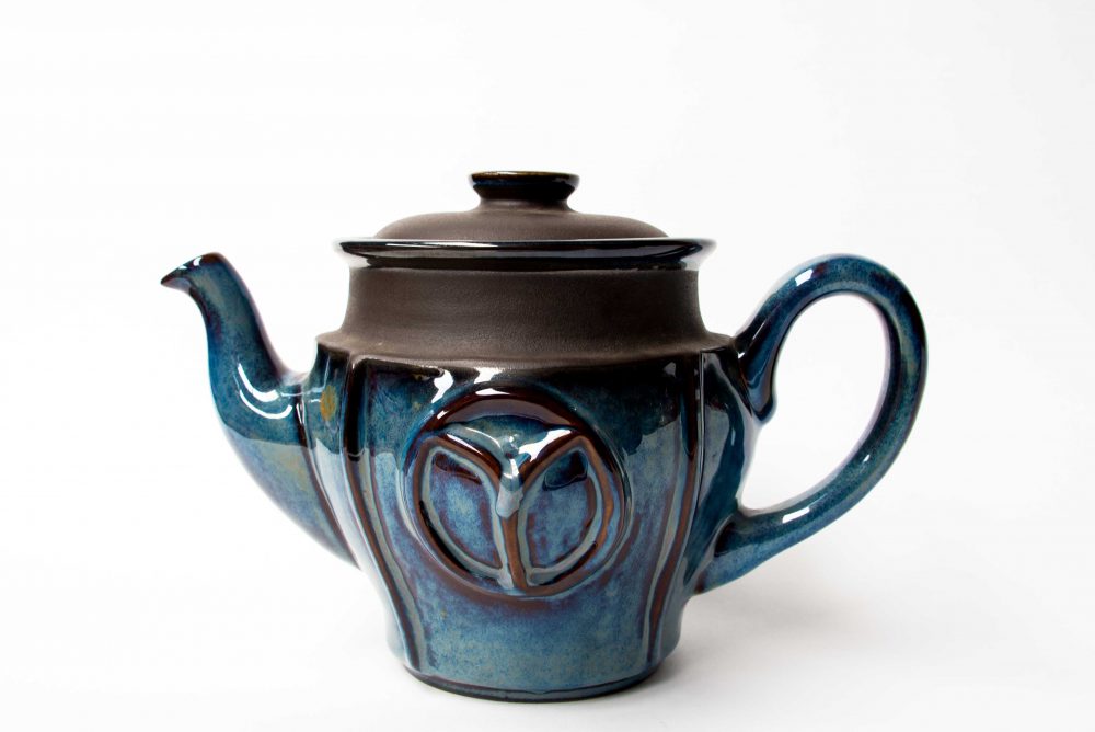 Gerd Hjort Petersen, Soholm Denmark Teapot