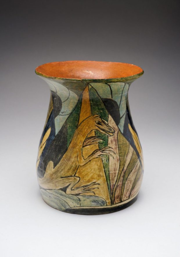 Elizabeth Lissaman, Vase with lizards,1926. Earthenware with underglaze decoration Gabby Cox Collection. Image: Haru-Sameshimajpg