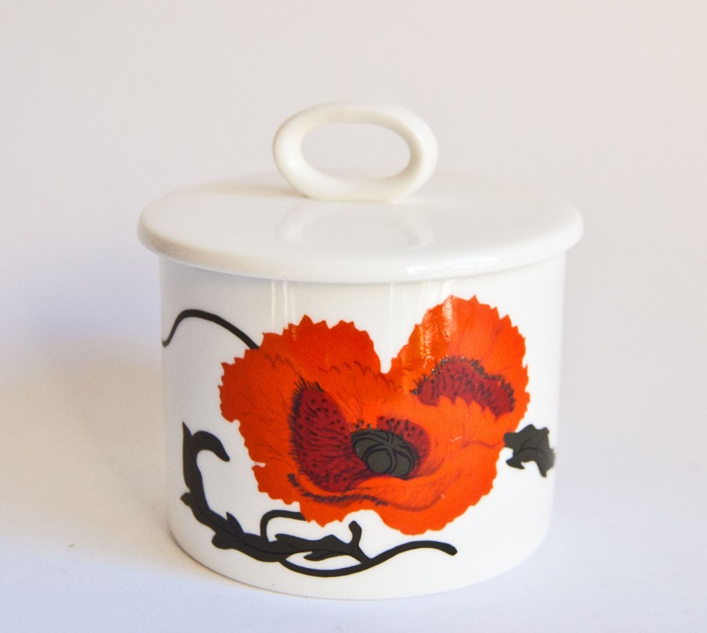 Susie Cooper Cornpoppy